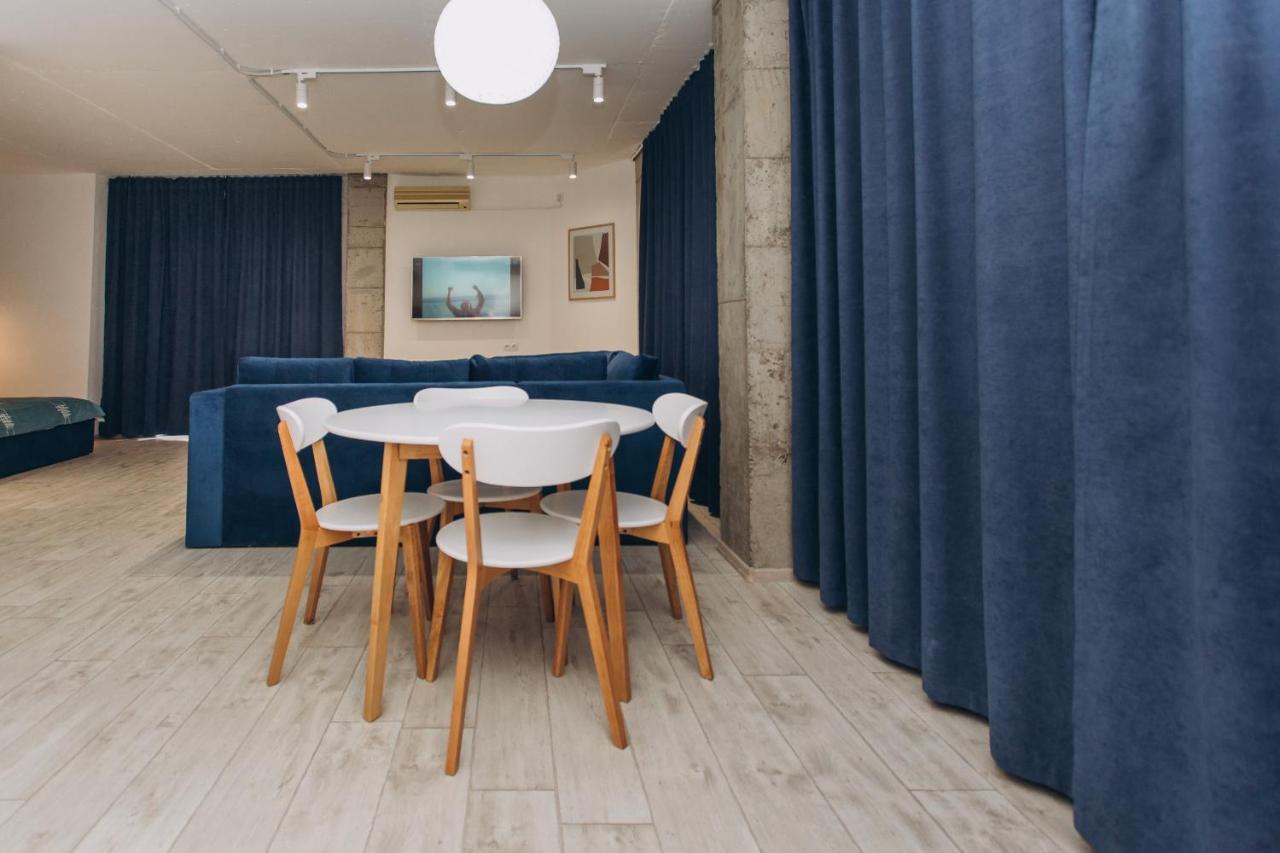 Loft Apartmen Sumy Exterior photo